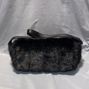 Preston & York Furry Purse 👛